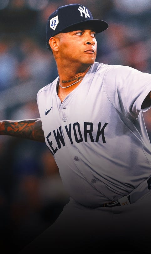 Luis Gil won't throw for 6 weeks, as injury shakes up Yankees' rotation